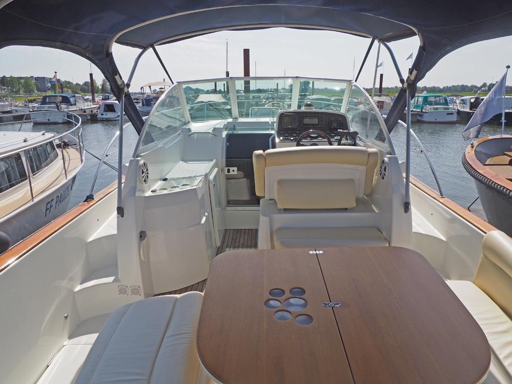 Stuurhuis, Accommodatie